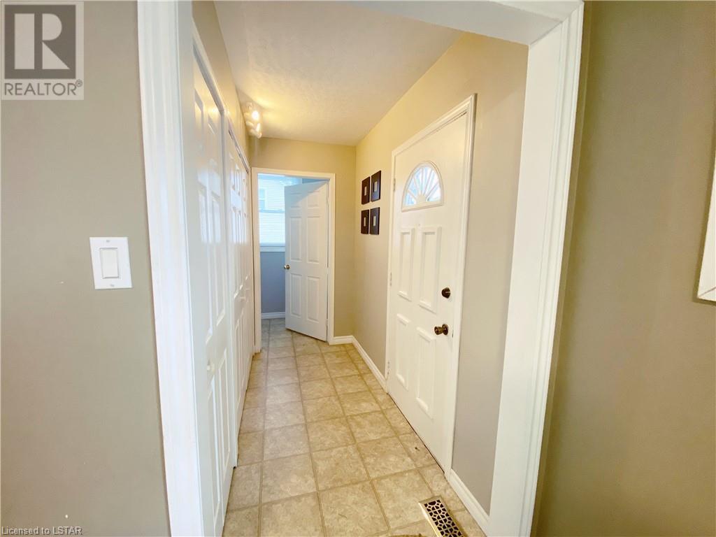 Listing 40388262 - Large Photo # 15