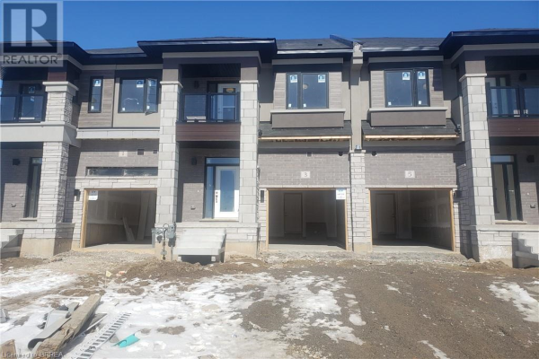 3 GEORGE BRIER Drive E, Paris