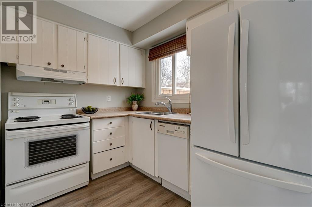 Listing 40388309 - Large Photo # 6