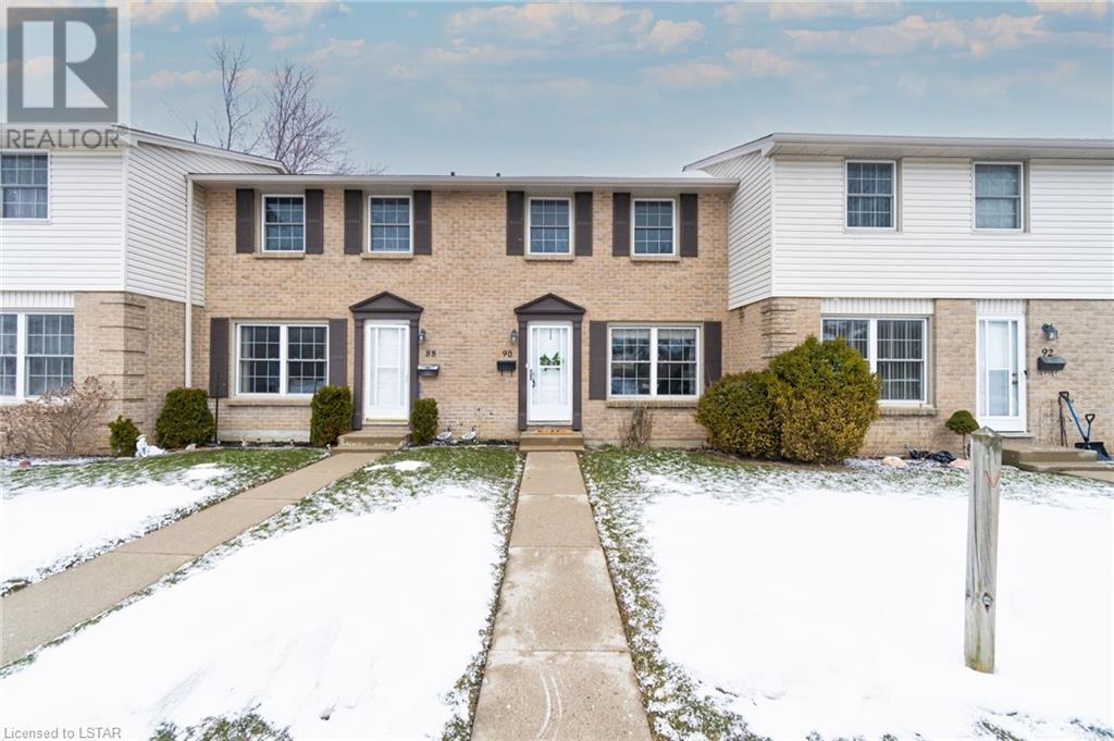Listing 40388309 - Large Photo # 1