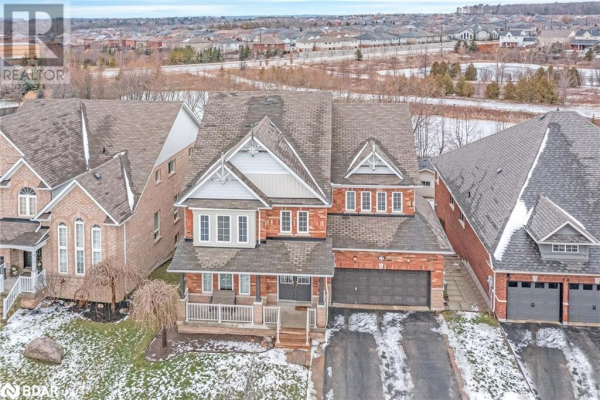 22 REGALIA Way, Barrie