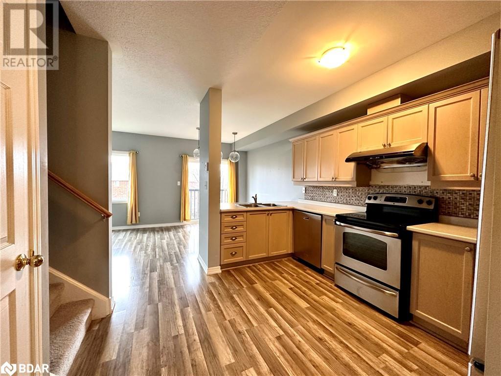 Listing 40388361 - Large Photo # 4