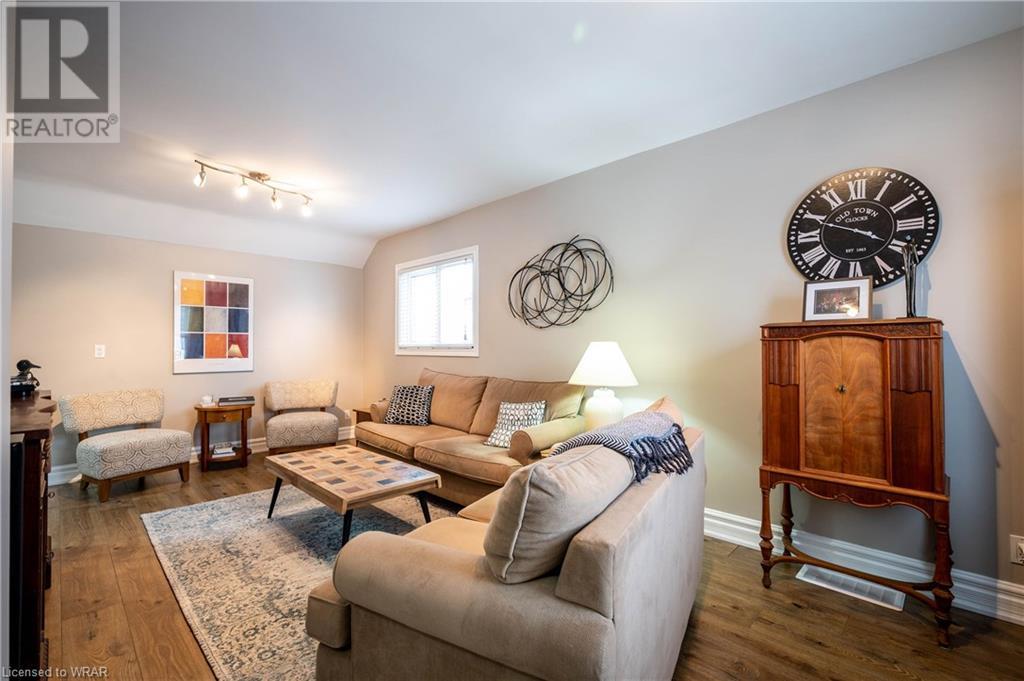 Listing 40388363 - Large Photo # 12
