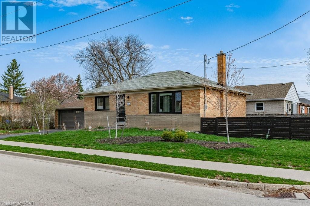 Listing 40388391 - Large Photo # 3