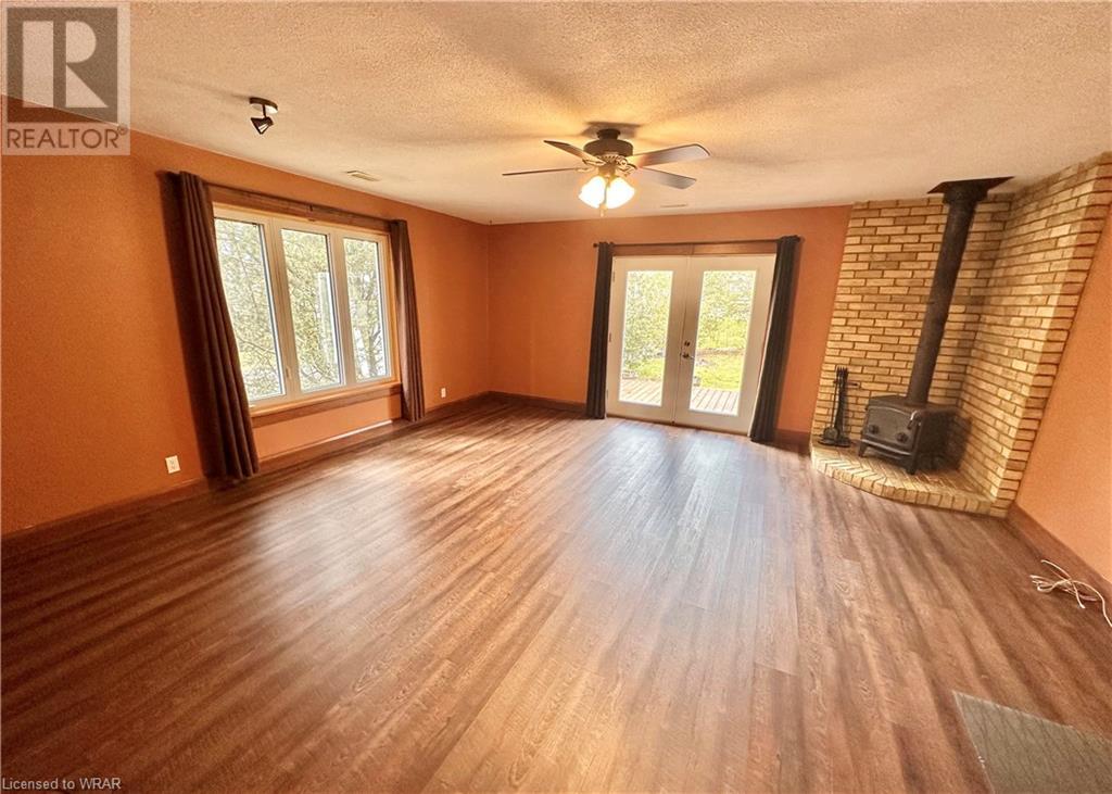 Listing 40388455 - Large Photo # 12