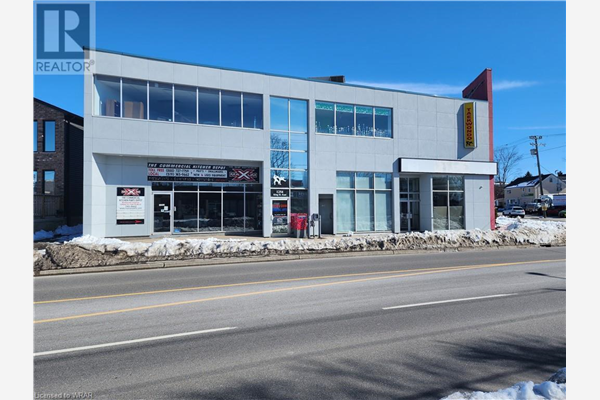 1252 KING Street E, Kitchener