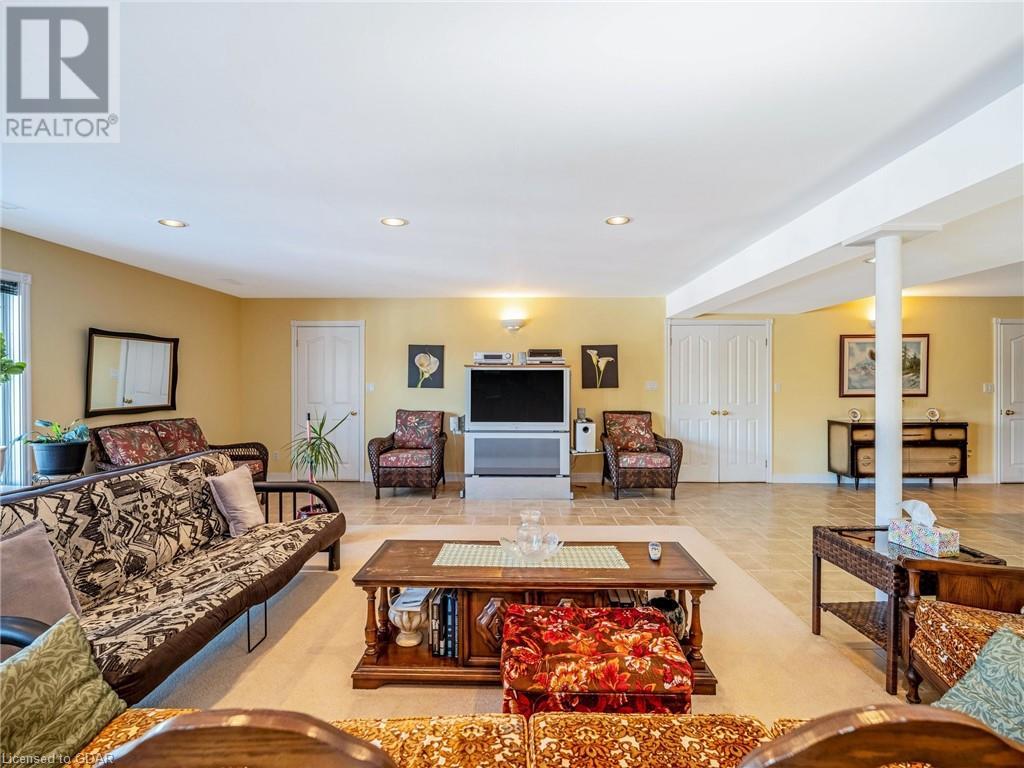Listing 40388547 - Large Photo # 35