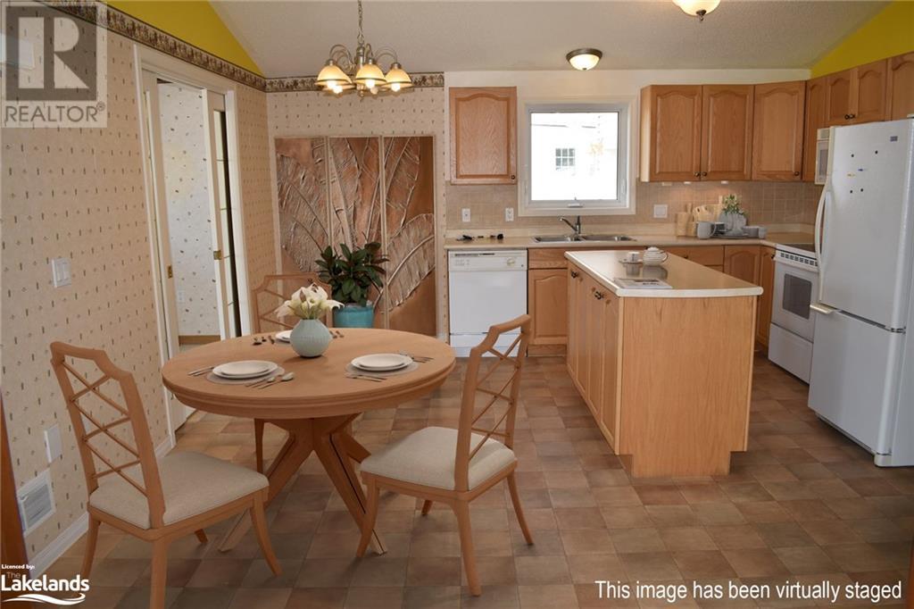 Listing 40388695 - Large Photo # 3