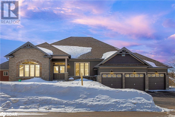 22 OAKMONT Avenue, Horseshoe Valley