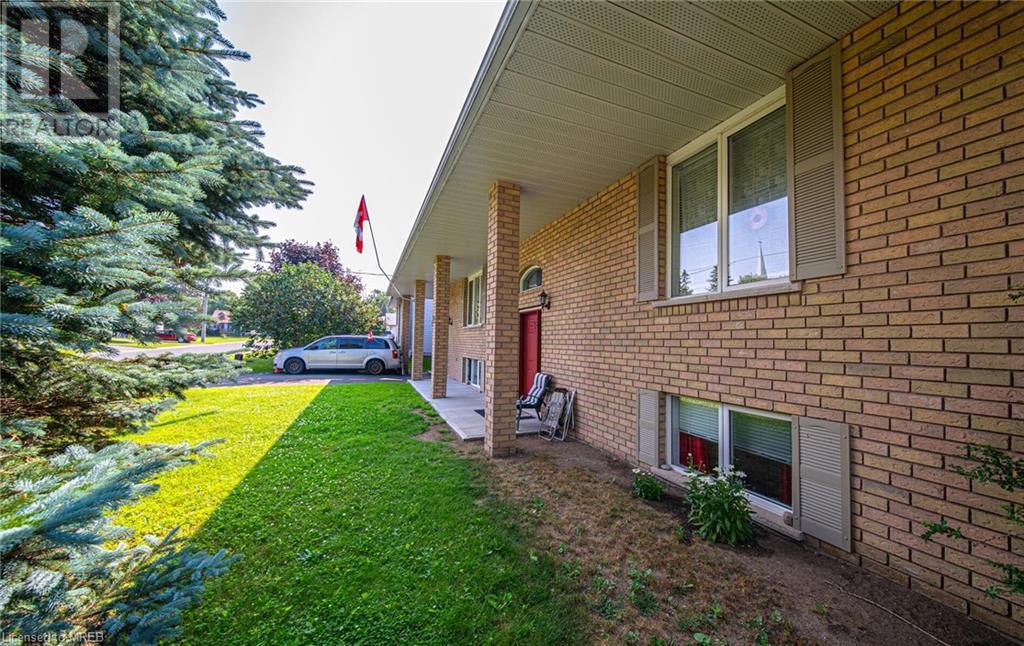 Listing 40388717 - Large Photo # 3