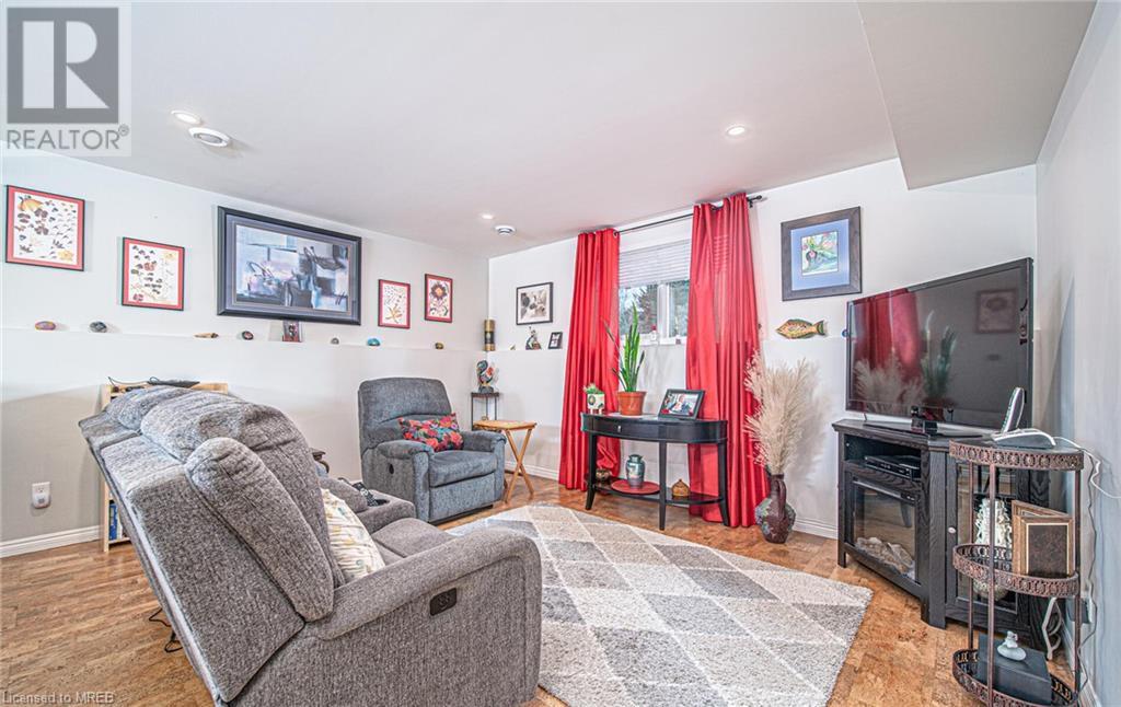 Listing 40388717 - Large Photo # 18
