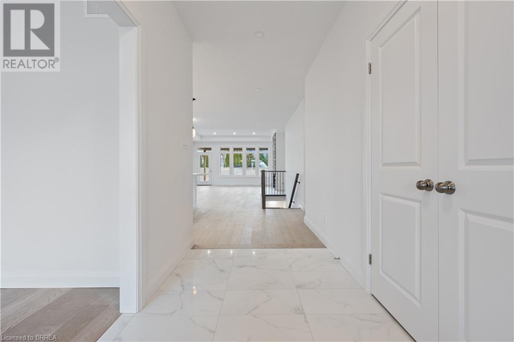 Listing 40388731 - Large Photo # 6
