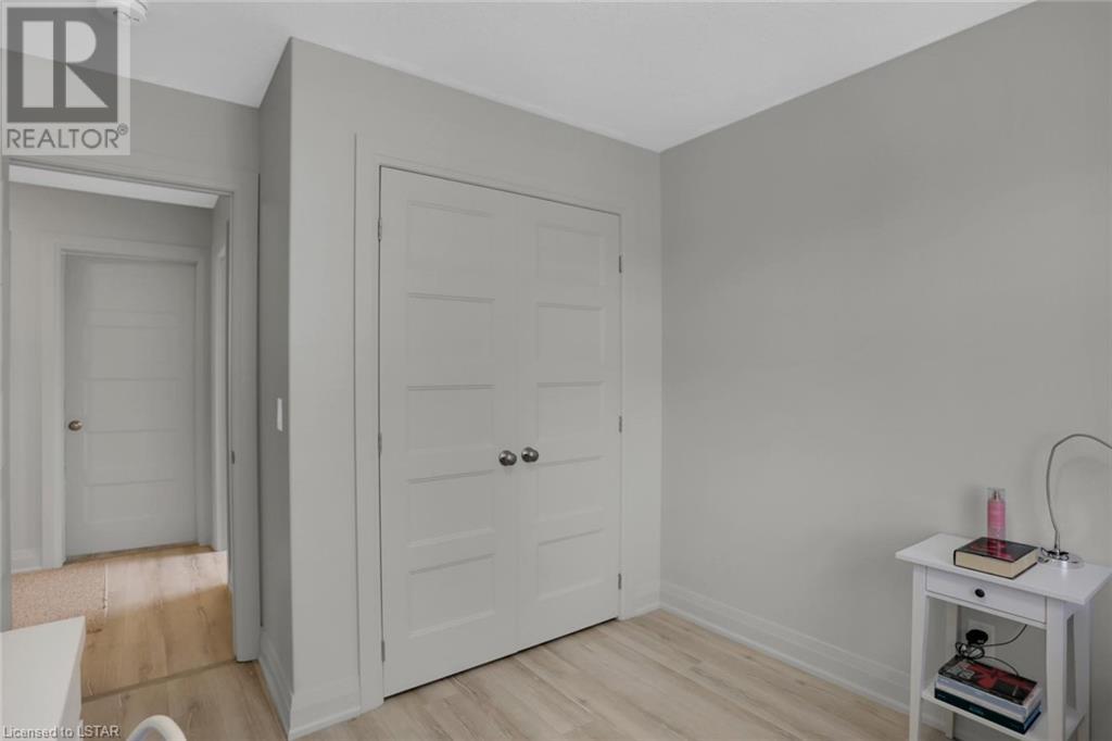 Listing 40388739 - Large Photo # 23