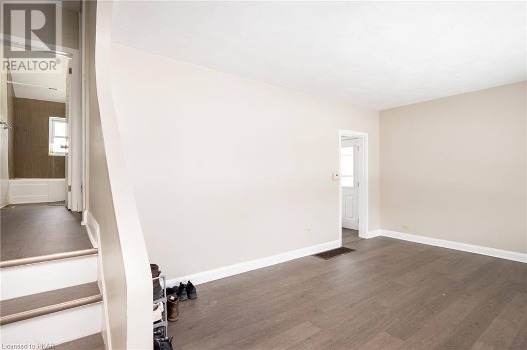 Listing 40388865 - Large Photo # 7
