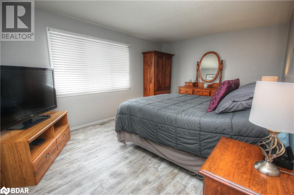 Listing 40388901 - Large Photo # 16