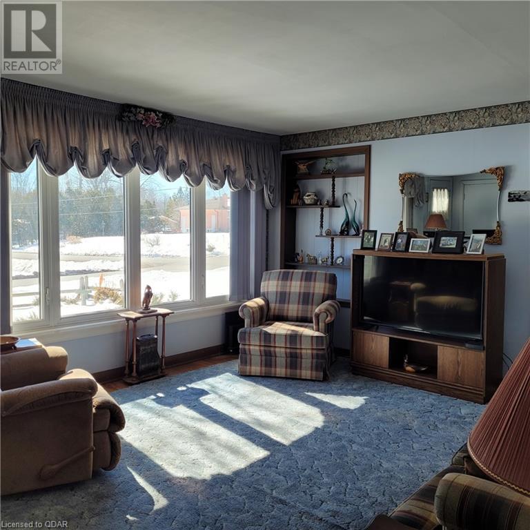 Listing 40388916 - Large Photo # 7