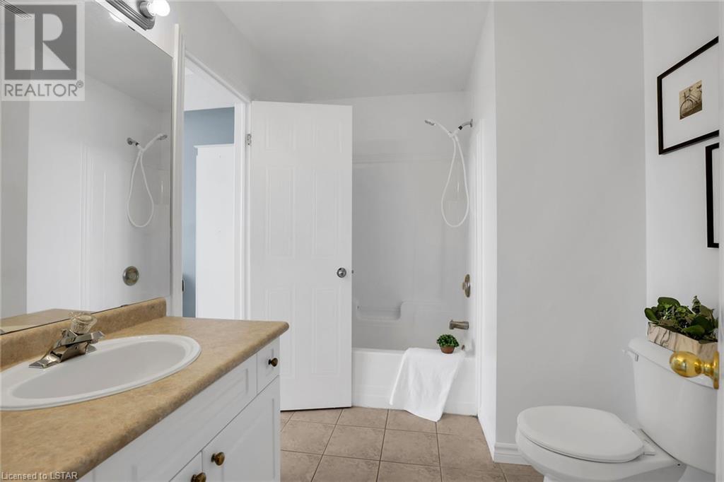 Listing 40389082 - Large Photo # 22