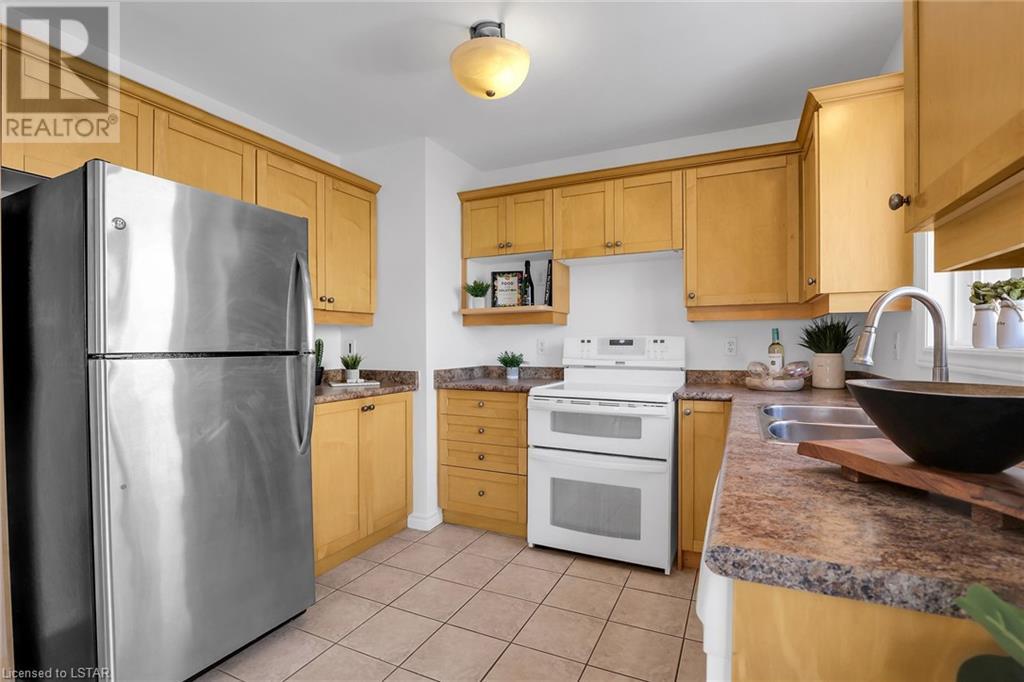 Listing 40389082 - Large Photo # 12