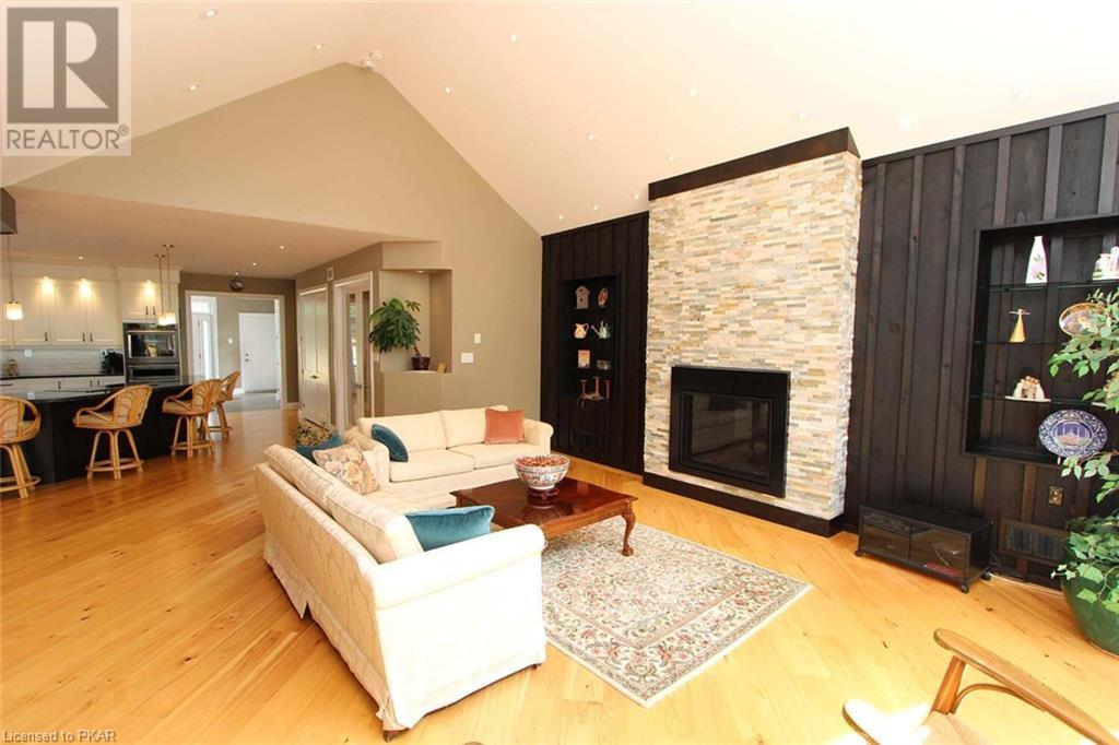 Listing 40389099 - Large Photo # 11