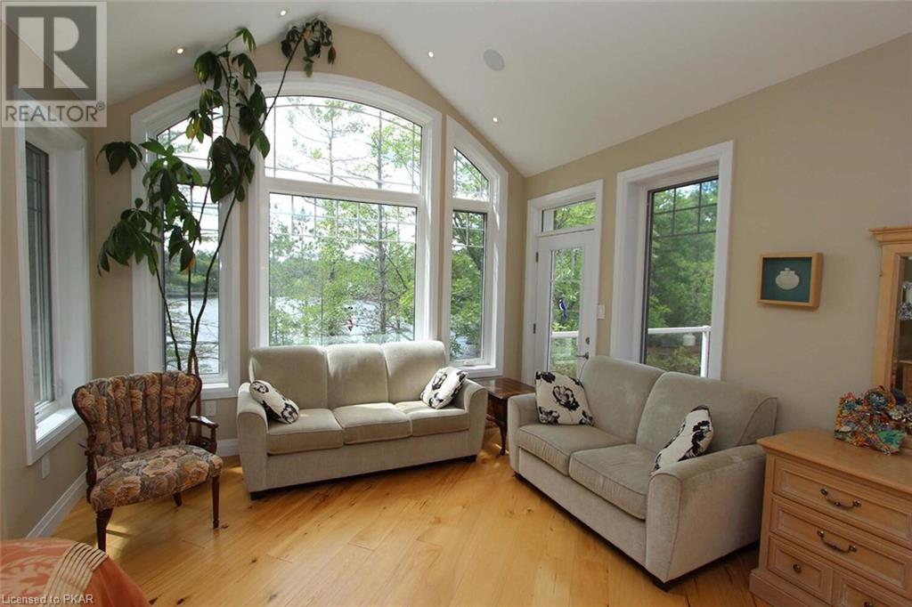 Listing 40389099 - Large Photo # 15