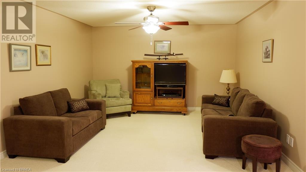 Listing 40389100 - Large Photo # 16