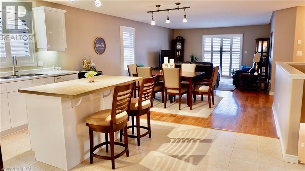Listing 40389100 - Large Photo # 15