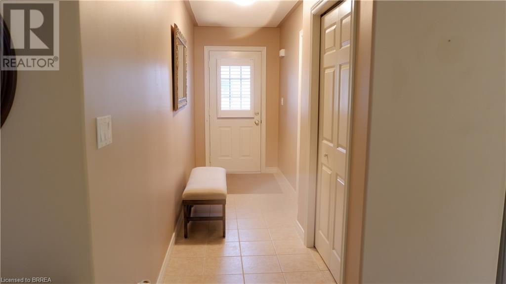 Listing 40389100 - Large Photo # 4