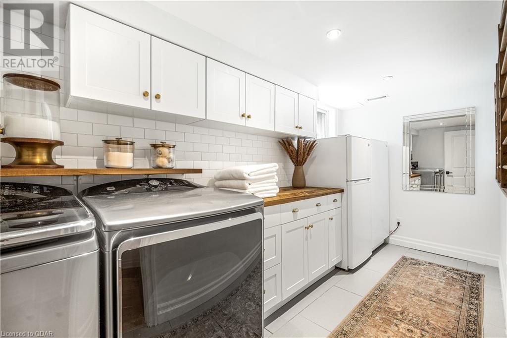 Listing 40389113 - Large Photo # 48