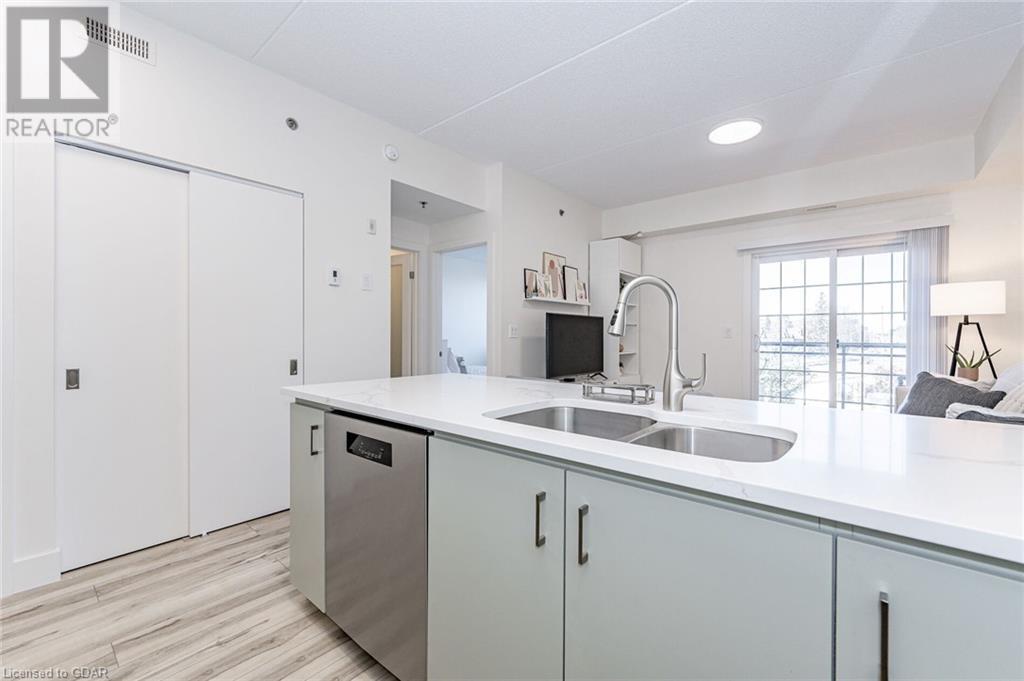 Listing 40389119 - Large Photo # 17