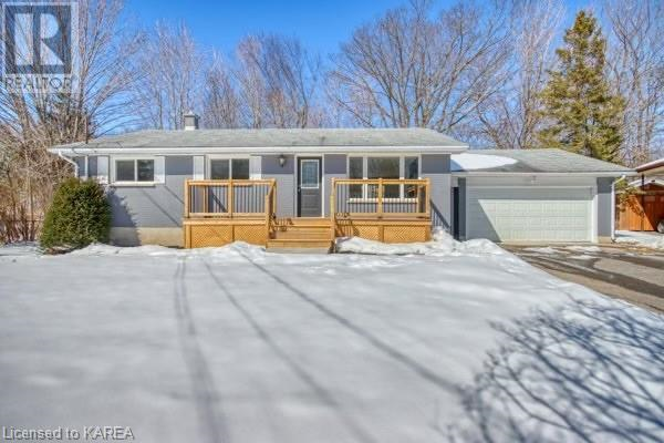 1209 LINCOLN Drive, Kingston
