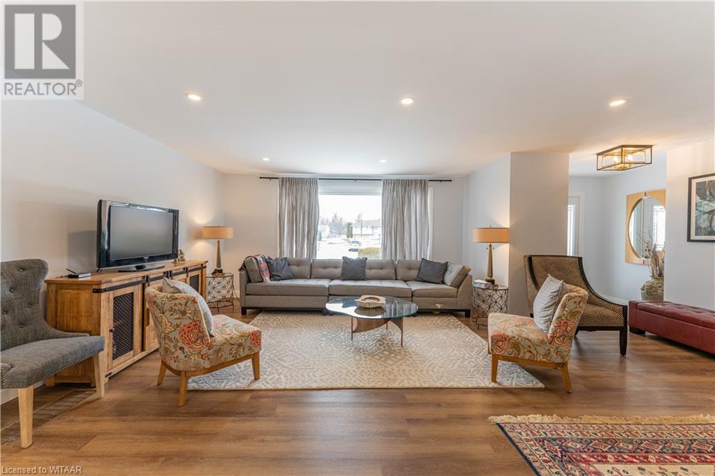 Listing 40389168 - Large Photo # 16