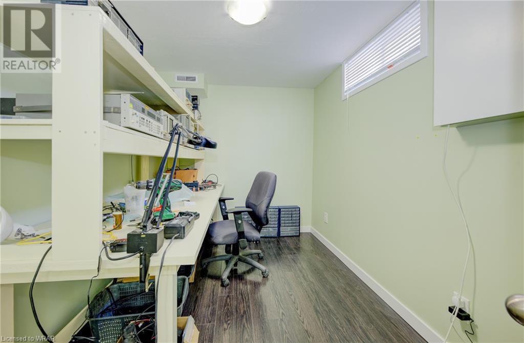 Listing 40389180 - Large Photo # 29