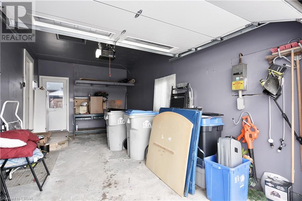 Listing 40389191 - Large Photo # 32