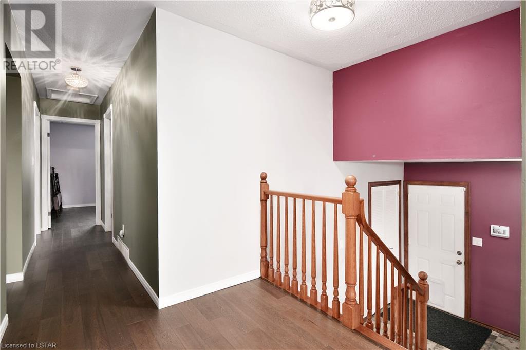 Listing 40389191 - Large Photo # 6
