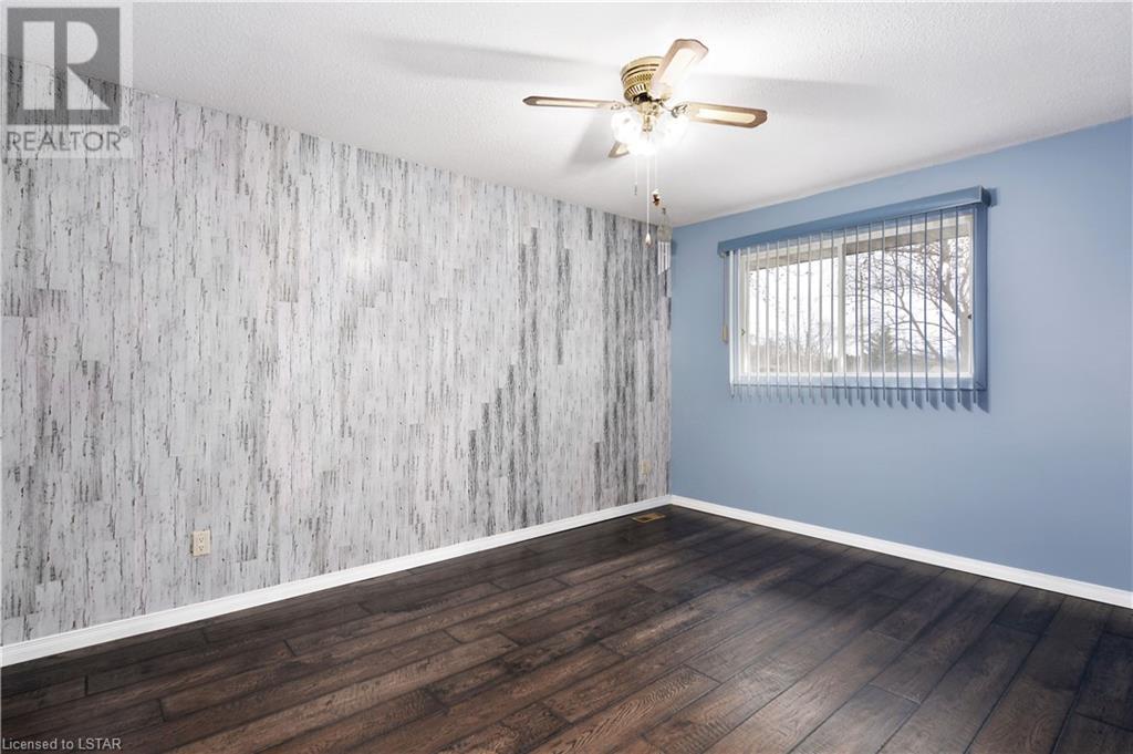 Listing 40389191 - Large Photo # 19
