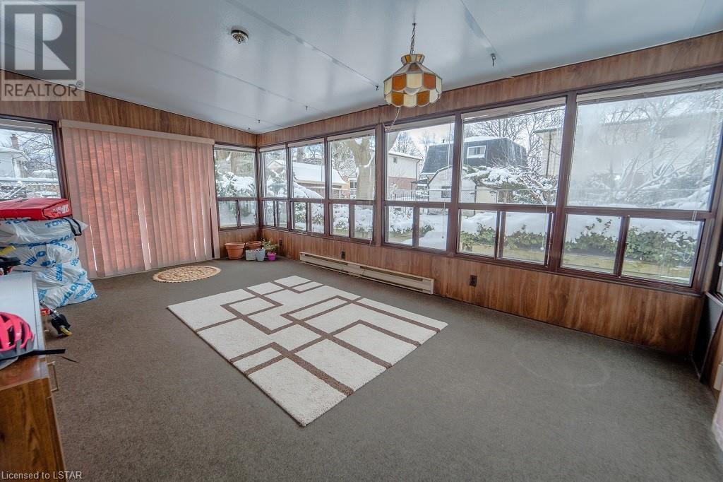 Listing 40389216 - Large Photo # 19