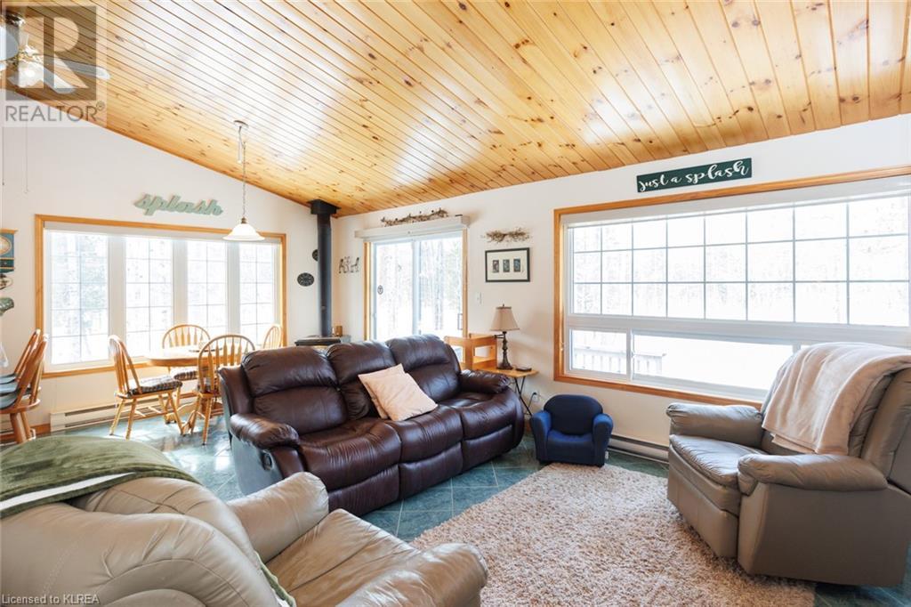 Listing 40389332 - Large Photo # 17