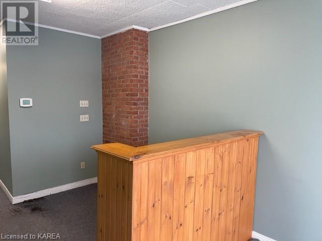 Listing 40389355 - Large Photo # 4