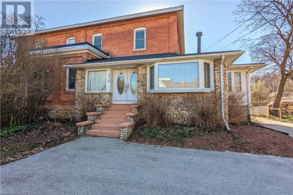 916 3RD Avenue W, Owen Sound