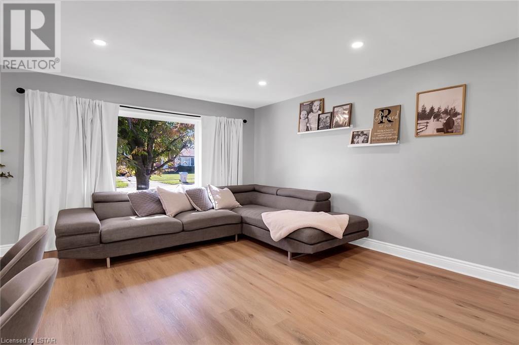 Listing 40389365 - Large Photo # 12