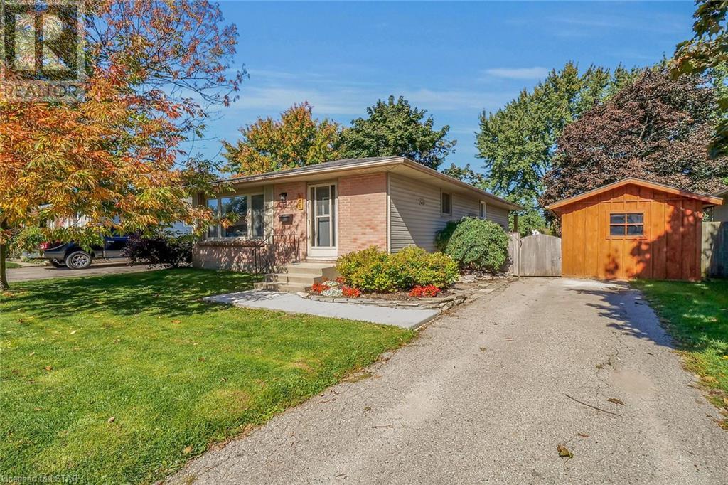 Listing 40389365 - Large Photo # 1