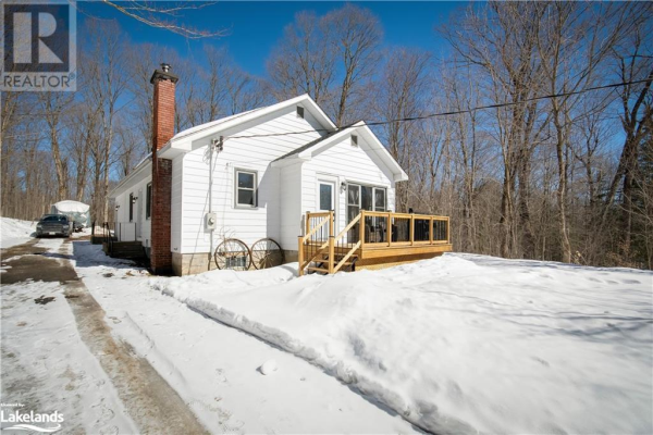 1017 OAKLEY Crescent, Bracebridge