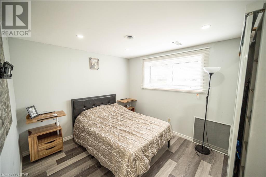 Listing 40389502 - Large Photo # 14