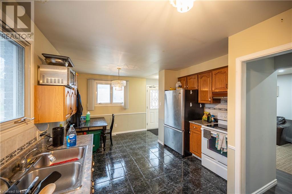 Listing 40389502 - Large Photo # 7