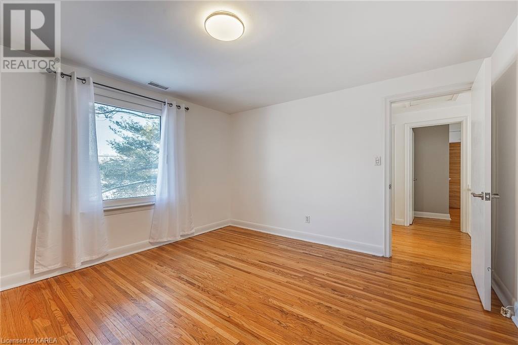 Listing 40389520 - Large Photo # 24