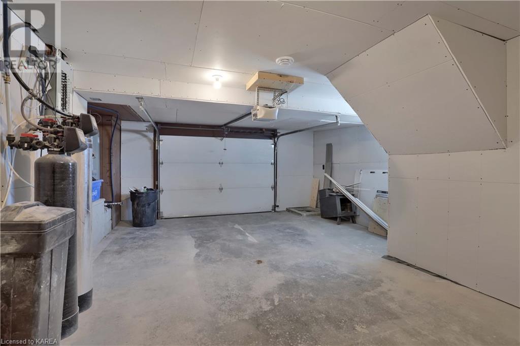 Listing 40389570 - Large Photo # 46