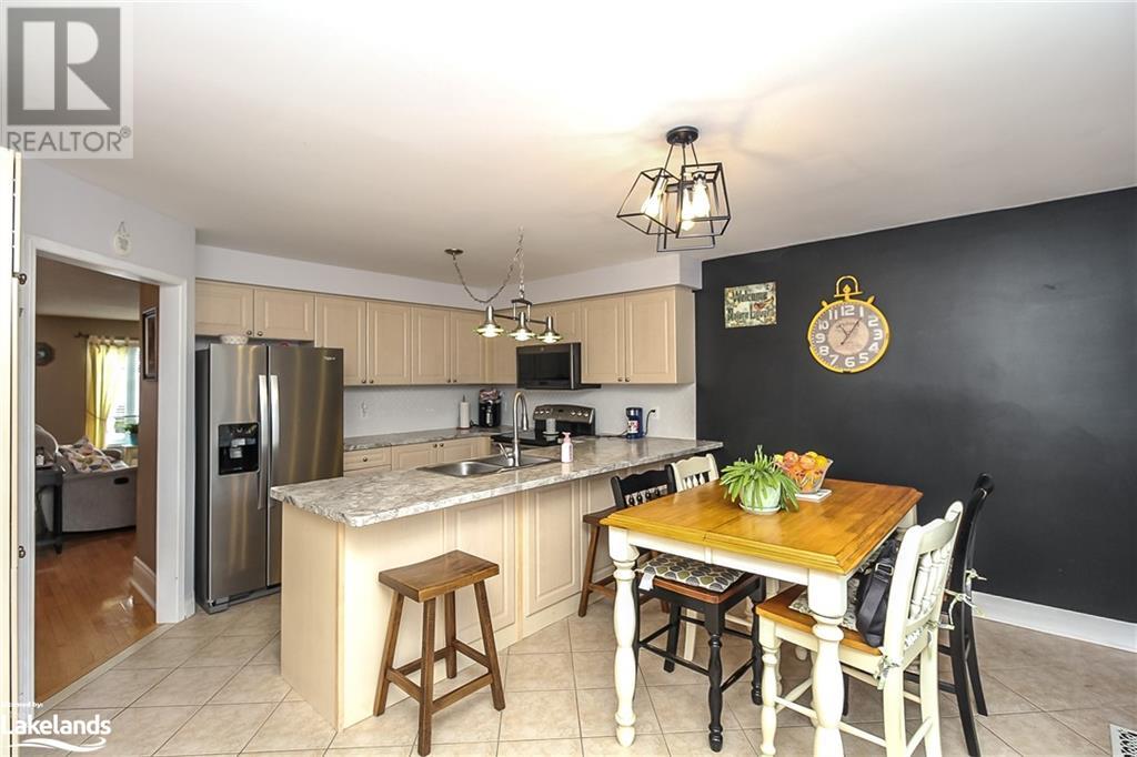 Listing 40389576 - Large Photo # 18