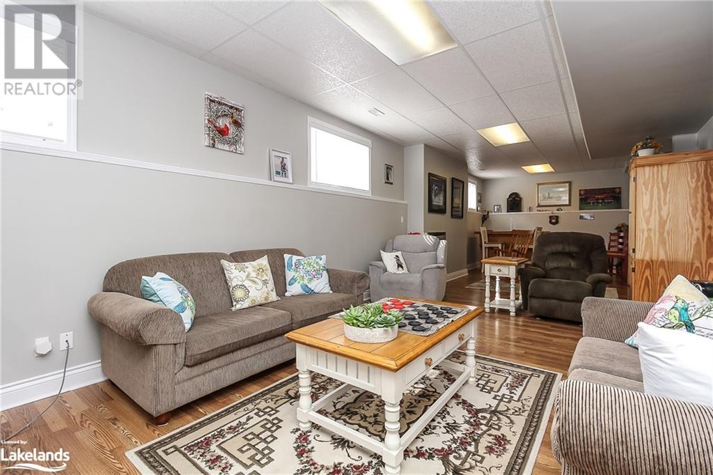 Listing 40389576 - Large Photo # 37