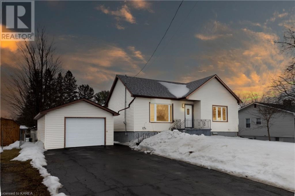1204 WESTBROOK Road, Kingston