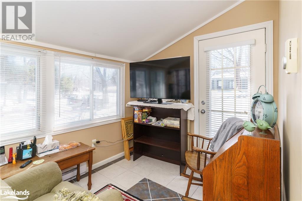 Listing 40389609 - Large Photo # 13